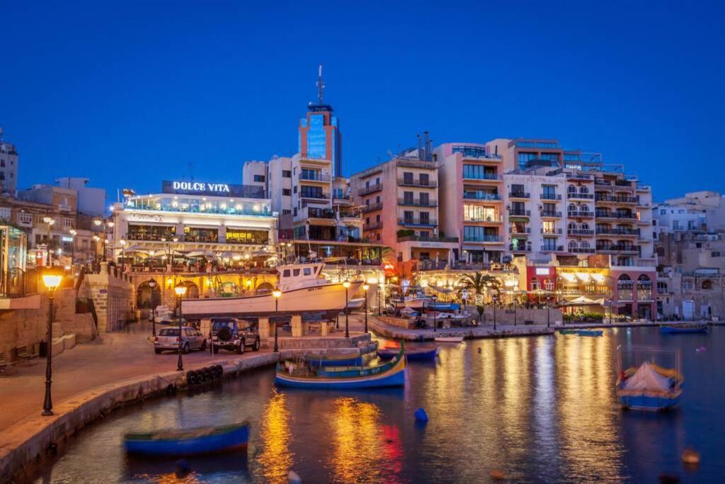 2 Bed Apt In Heart Of St Julians - 5Min From Seafront St. Julian's Exterior foto